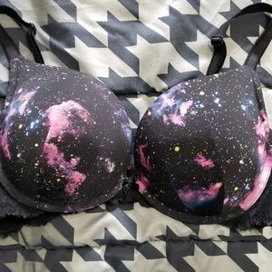 Torrid Galaxy Push-up Plunge Bra, Size 36DD